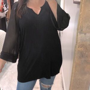Suzanne Betro size XLarge black tunic top